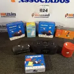 LOTE 024 - 03 CONVERSORES, 01 REPETIDOR DE SINAL, 01 MODEM D’LINK, 01 RADIO RELÓGIO E 02 CAIXINHAS DE SOM BLUETOOTH. (NO ESTADO) ATENÇÃO! FAZER A VISITAÇÃO ANTES DE ARREMATAR, NÃO SABEMOS SE FUNCIONA. LEILÃO NÃO TEM GARANTIA E NEM DEVOLUÇÃO, SUJEITO A POSSÍVEIS AVARIAS VISÍVEIS/OCULTAS E/OU AUSÊNCIA DE COMPONENTES.