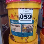 LOTE 059 - 01 BALDE DE SIKANOL ALVENARIA, ADITIVO PLASTIFICANTE PARA ARGAMASSA DE ASSENTAMENTO E REBOCO. (NO ESTADO) ATENÇÃO! FAZER A VISITAÇÃO ANTES DE ARREMATAR, NÃO SABEMOS SE FUNCIONA. LEILÃO NÃO TEM GARANTIA E NEM DEVOLUÇÃO, SUJEITO A POSSÍVEIS AVARIAS VISÍVEIS/OCULTAS E/OU AUSÊNCIA DE COMPONENTES.