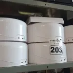 LOTE 203 - 06 DISPENSES PARA PAPEL HIGIÊNICO. (NO ESTADO) ATENÇÃO! FAZER A VISITAÇÃO ANTES DE ARREMATAR, NÃO SABEMOS SE FUNCIONA. LEILÃO NÃO TEM GARANTIA E NEM DEVOLUÇÃO, SUJEITO A POSSÍVEIS AVARIAS VISÍVEIS/OCULTAS E/OU AUSÊNCIA DE COMPONENTES.