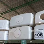 LOTE 108 - 06 CAIXAS DE DESCARGA MARCAS E MODELOS DIVERSOS. (NO ESTADO) ATENÇÃO! FAZER A VISITAÇÃO ANTES DE ARREMATAR, NÃO SABEMOS SE FUNCIONA. LEILÃO NÃO TEM GARANTIA E NEM DEVOLUÇÃO, SUJEITO A POSSÍVEIS AVARIAS VISÍVEIS/OCULTAS E/OU AUSÊNCIA DE COMPONENTES.