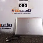 LOTE 080 - 01 TABLET SAMSUNG COM CABO. (NO ESTADO) ATENÇÃO! FAZER A VISITAÇÃO ANTES DE ARREMATAR, NÃO SABEMOS SE FUNCIONA. LEILÃO NÃO TEM GARANTIA E NEM DEVOLUÇÃO, SUJEITO A POSSÍVEIS AVARIAS VISÍVEIS/OCULTAS E/OU AUSÊNCIA DE COMPONENTES.