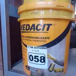 LOTE 058 - 01 BALDE DE VEDACIT, ADITIVO IMPERMEABILIZANTE PARA CONCRETOS E ARGAMASSAS 18L. (NO ESTADO) ATENÇÃO! FAZER A VISITAÇÃO ANTES DE ARREMATAR, NÃO SABEMOS SE FUNCIONA. LEILÃO NÃO TEM GARANTIA E NEM DEVOLUÇÃO, SUJEITO A POSSÍVEIS AVARIAS VISÍVEIS/OCULTAS E/OU AUSÊNCIA DE COMPONENTES.