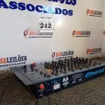 LOTE 282 - 01 MESA DE SOM ONEAL MODELO OMX-6. (NO ESTADO) ATENÇÃO! FAZER A VISITAÇÃO ANTES DE ARREMATAR, NÃO SABEMOS SE FUNCIONA. LEILÃO NÃO TEM GARANTIA E NEM DEVOLUÇÃO, SUJEITO A POSSÍVEIS AVARIAS VISÍVEIS/OCULTAS E/OU AUSÊNCIA DE COMPONENTES.