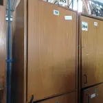 LOTE 284 - 02 ARMÁRIOS EM MADEIRA. (NO ESTADO) ATENÇÃO! FAZER A VISITAÇÃO ANTES DE ARREMATAR, NÃO SABEMOS SE FUNCIONA. LEILÃO NÃO TEM GARANTIA E NEM DEVOLUÇÃO, SUJEITO A POSSÍVEIS AVARIAS VISÍVEIS/OCULTAS E/OU AUSÊNCIA DE COMPONENTES.