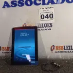 LOTE 040 - 01 TABLET SAMSUNG COM CABO. (NO ESTADO) ATENÇÃO! FAZER A VISITAÇÃO ANTES DE ARREMATAR, NÃO SABEMOS SE FUNCIONA. LEILÃO NÃO TEM GARANTIA E NEM DEVOLUÇÃO, SUJEITO A POSSÍVEIS AVARIAS VISÍVEIS/OCULTAS E/OU AUSÊNCIA DE COMPONENTES.