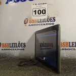 LOTE 100 - 01 TABLET SAMSUNG COM CABO. (NO ESTADO) ATENÇÃO! FAZER A VISITAÇÃO ANTES DE ARREMATAR, NÃO SABEMOS SE FUNCIONA. LEILÃO NÃO TEM GARANTIA E NEM DEVOLUÇÃO, SUJEITO A POSSÍVEIS AVARIAS VISÍVEIS/OCULTAS E/OU AUSÊNCIA DE COMPONENTES.