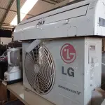 LOTE 263 - 01 AR-CONDICIONADO MARCA LG 12.000BTU. (NO ESTADO) ATENÇÃO! FAZER A VISITAÇÃO ANTES DE ARREMATAR, NÃO SABEMOS SE FUNCIONA. LEILÃO NÃO TEM GARANTIA E NEM DEVOLUÇÃO, SUJEITO A POSSÍVEIS AVARIAS VISÍVEIS/OCULTAS E/OU AUSÊNCIA DE COMPONENTES.