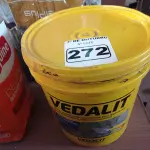 LOTE 272 - 01 BALDE DE VEDALIT, ADITIVO PLASTIFICANTE CONCENTRADO PARA ARGAMASSAS DE ASSENTAMENTO E REBOCO CONVENCIONAL 18L. (NO ESTADO) ATENÇÃO! FAZER A VISITAÇÃO ANTES DE ARREMATAR, NÃO SABEMOS SE FUNCIONA. LEILÃO NÃO TEM GARANTIA E NEM DEVOLUÇÃO, SUJEITO A POSSÍVEIS AVARIAS VISÍVEIS/OCULTAS E/OU AUSÊNCIA DE COMPONENTES.