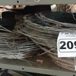 LOTE 209 - 01 LOTE COM VÁRIOS PEDAÇOS DE CONCERTINA. (NO ESTADO) ATENÇÃO! FAZER A VISITAÇÃO ANTES DE ARREMATAR, NÃO SABEMOS SE FUNCIONA. LEILÃO NÃO TEM GARANTIA E NEM DEVOLUÇÃO, SUJEITO A POSSÍVEIS AVARIAS VISÍVEIS/OCULTAS E/OU AUSÊNCIA DE COMPONENTES.