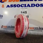 LOTE 145 - 01 ROLO DE CABO FLEXÍVEL 100M 1X 4MM NA COR VERMELHA(NOVO). (NO ESTADO) ATENÇÃO! FAZER A VISITAÇÃO ANTES DE ARREMATAR, NÃO SABEMOS SE FUNCIONA. LEILÃO NÃO TEM GARANTIA E NEM DEVOLUÇÃO, SUJEITO A POSSÍVEIS AVARIAS VISÍVEIS/OCULTAS E/OU AUSÊNCIA DE COMPONENTES.