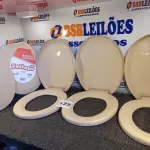 LOTE 122 - 05 ASSENTOS PARA VASO SANITÁRIO. (NO ESTADO) ATENÇÃO! FAZER A VISITAÇÃO ANTES DE ARREMATAR, NÃO SABEMOS SE FUNCIONA. LEILÃO NÃO TEM GARANTIA E NEM DEVOLUÇÃO, SUJEITO A POSSÍVEIS AVARIAS VISÍVEIS/OCULTAS E/OU AUSÊNCIA DE COMPONENTES.