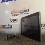 LOTE 060 - 01 TABLET SAMSUNG COM CABO. (NO ESTADO) ATENÇÃO! FAZER A VISITAÇÃO ANTES DE ARREMATAR, NÃO SABEMOS SE FUNCIONA. LEILÃO NÃO TEM GARANTIA E NEM DEVOLUÇÃO, SUJEITO A POSSÍVEIS AVARIAS VISÍVEIS/OCULTAS E/OU AUSÊNCIA DE COMPONENTES.