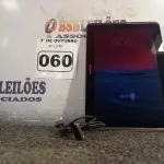 LOTE 060 - 01 TABLET SAMSUNG COM CABO. (NO ESTADO) ATENÇÃO! FAZER A VISITAÇÃO ANTES DE ARREMATAR, NÃO SABEMOS SE FUNCIONA. LEILÃO NÃO TEM GARANTIA E NEM DEVOLUÇÃO, SUJEITO A POSSÍVEIS AVARIAS VISÍVEIS/OCULTAS E/OU AUSÊNCIA DE COMPONENTES.
