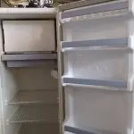 LOTE 244 - 01 FREEZER VERTICAL MARCA CÔNSUL 220V. (NO ESTADO) ATENÇÃO! FAZER A VISITAÇÃO ANTES DE ARREMATAR, NÃO SABEMOS SE FUNCIONA. LEILÃO NÃO TEM GARANTIA E NEM DEVOLUÇÃO, SUJEITO A POSSÍVEIS AVARIAS VISÍVEIS/OCULTAS E/OU AUSÊNCIA DE COMPONENTES.