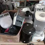 LOTE 264 - 01 LOTE COM MATERIAIS DIVERSOS. (NO ESTADO) ATENÇÃO! FAZER A VISITAÇÃO ANTES DE ARREMATAR, NÃO SABEMOS SE FUNCIONA. LEILÃO NÃO TEM GARANTIA E NEM DEVOLUÇÃO, SUJEITO A POSSÍVEIS AVARIAS VISÍVEIS/OCULTAS E/OU AUSÊNCIA DE COMPONENTES.