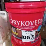 LOTE 053 - 01 BALDE DE DRYKOVEDA, ADITIVO IMPERMEABILIZANTE PARA CONCRETO E ARGAMASSA 18L. (NO ESTADO) ATENÇÃO! FAZER A VISITAÇÃO ANTES DE ARREMATAR, NÃO SABEMOS SE FUNCIONA. LEILÃO NÃO TEM GARANTIA E NEM DEVOLUÇÃO, SUJEITO A POSSÍVEIS AVARIAS VISÍVEIS/OCULTAS E/OU AUSÊNCIA DE COMPONENTES.