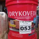 LOTE 053 - 01 BALDE DE DRYKOVEDA, ADITIVO IMPERMEABILIZANTE PARA CONCRETO E ARGAMASSA 18L. (NO ESTADO) ATENÇÃO! FAZER A VISITAÇÃO ANTES DE ARREMATAR, NÃO SABEMOS SE FUNCIONA. LEILÃO NÃO TEM GARANTIA E NEM DEVOLUÇÃO, SUJEITO A POSSÍVEIS AVARIAS VISÍVEIS/OCULTAS E/OU AUSÊNCIA DE COMPONENTES.