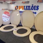 LOTE 122 - 05 ASSENTOS PARA VASO SANITÁRIO. (NO ESTADO) ATENÇÃO! FAZER A VISITAÇÃO ANTES DE ARREMATAR, NÃO SABEMOS SE FUNCIONA. LEILÃO NÃO TEM GARANTIA E NEM DEVOLUÇÃO, SUJEITO A POSSÍVEIS AVARIAS VISÍVEIS/OCULTAS E/OU AUSÊNCIA DE COMPONENTES.