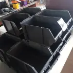 LOTE 249 - 20 CAÇAMBAS ORGANIZADORAS DE PLÁSTICO. (NO ESTADO) ATENÇÃO! FAZER A VISITAÇÃO ANTES DE ARREMATAR, NÃO SABEMOS SE FUNCIONA. LEILÃO NÃO TEM GARANTIA E NEM DEVOLUÇÃO, SUJEITO A POSSÍVEIS AVARIAS VISÍVEIS/OCULTAS E/OU AUSÊNCIA DE COMPONENTES.