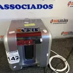 LOTE 142 - 01 PURIFICADOR DE ÁGUA MARCA ELECTROLUX 220V. (NO ESTADO) ATENÇÃO! FAZER A VISITAÇÃO ANTES DE ARREMATAR, NÃO SABEMOS SE FUNCIONA. LEILÃO NÃO TEM GARANTIA E NEM DEVOLUÇÃO, SUJEITO A POSSÍVEIS AVARIAS VISÍVEIS/OCULTAS E/OU AUSÊNCIA DE COMPONENTES.