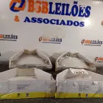 LOTE 287 - 04 ARANDELAS 30CM. (NO ESTADO) ATENÇÃO! FAZER A VISITAÇÃO ANTES DE ARREMATAR, NÃO SABEMOS SE FUNCIONA. LEILÃO NÃO TEM GARANTIA E NEM DEVOLUÇÃO, SUJEITO A POSSÍVEIS AVARIAS VISÍVEIS/OCULTAS E/OU AUSÊNCIA DE COMPONENTES.