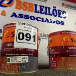 LOTE 091 - 02 GALÕES DE TINTAS ESMALTES SUVINIL MADEIRA E METAIS 3,6L NAS CORES BRILHANTE VERDE FOLHA E BRILHANTE CINZA ESCURO. (NO ESTADO) ATENÇÃO! FAZER A VISITAÇÃO ANTES DE ARREMATAR, NÃO SABEMOS SE FUNCIONA. LEILÃO NÃO TEM GARANTIA E NEM DEVOLUÇÃO, SUJEITO A POSSÍVEIS AVARIAS VISÍVEIS/OCULTAS E/OU AUSÊNCIA DE COMPONENTES.