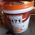 LOTE 171 - 01 BALDE DE SELADOR ACRÍLICO 16L. (NO ESTADO) ATENÇÃO! FAZER A VISITAÇÃO ANTES DE ARREMATAR, NÃO SABEMOS SE FUNCIONA. LEILÃO NÃO TEM GARANTIA E NEM DEVOLUÇÃO, SUJEITO A POSSÍVEIS AVARIAS VISÍVEIS/OCULTAS E/OU AUSÊNCIA DE COMPONENTES.