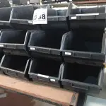 LOTE 298 - 20 CAÇAMBAS ORGANIZADORAS DE PLÁSTICO. (NO ESTADO) ATENÇÃO! FAZER A VISITAÇÃO ANTES DE ARREMATAR, NÃO SABEMOS SE FUNCIONA. LEILÃO NÃO TEM GARANTIA E NEM DEVOLUÇÃO, SUJEITO A POSSÍVEIS AVARIAS VISÍVEIS/OCULTAS E/OU AUSÊNCIA DE COMPONENTES.