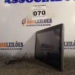 LOTE 070 - 01 TABLET SAMSUNG COM CABO. (NO ESTADO) ATENÇÃO! FAZER A VISITAÇÃO ANTES DE ARREMATAR, NÃO SABEMOS SE FUNCIONA. LEILÃO NÃO TEM GARANTIA E NEM DEVOLUÇÃO, SUJEITO A POSSÍVEIS AVARIAS VISÍVEIS/OCULTAS E/OU AUSÊNCIA DE COMPONENTES.