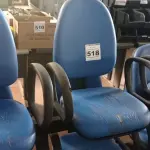 LOTE 518 - 02 LONGARINAS DE 03 LUGARES COM AVARIAS. (NO ESTADO) ATENÇÃO! FAZER A VISITAÇÃO ANTES DE ARREMATAR, NÃO SABEMOS SE FUNCIONA. LEILÃO NÃO TEM GARANTIA E NEM DEVOLUÇÃO, SUJEITO A POSSÍVEIS AVARIAS VISÍVEIS/OCULTAS E/OU AUSÊNCIA DE COMPONENTES.