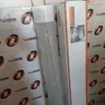 LOTE 381 - 01 LUMINÁRIA SUSPENSA 2X28W COM LÂMPADA BRONZEARTE. (NO ESTADO) ATENÇÃO! FAZER A VISITAÇÃO ANTES DE ARREMATAR, NÃO SABEMOS SE FUNCIONA. LEILÃO NÃO TEM GARANTIA E NEM DEVOLUÇÃO, SUJEITO A POSSÍVEIS AVARIAS VISÍVEIS/OCULTAS E/OU AUSÊNCIA DE COMPONENTES.