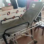 LOTE 527 - 01 MACA HOSPITALAR EM ALUMÍNIO. (NO ESTADO) ATENÇÃO! FAZER A VISITAÇÃO ANTES DE ARREMATAR, NÃO SABEMOS SE FUNCIONA. LEILÃO NÃO TEM GARANTIA E NEM DEVOLUÇÃO, SUJEITO A POSSÍVEIS AVARIAS VISÍVEIS/OCULTAS E/OU AUSÊNCIA DE COMPONENTES.