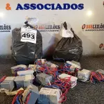 LOTE 493 - 01 LOTE COM VÁRIOS REATORES PARA LÂMPADAS FLUORESCENTE MARCAS E MODELOS DIVERSOS. (NO ESTADO) ATENÇÃO! FAZER A VISITAÇÃO ANTES DE ARREMATAR, NÃO SABEMOS SE FUNCIONA. LEILÃO NÃO TEM GARANTIA E NEM DEVOLUÇÃO, SUJEITO A POSSÍVEIS AVARIAS VISÍVEIS/OCULTAS E/OU AUSÊNCIA DE COMPONENTES.