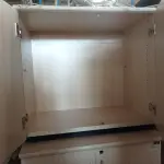 LOTE 452 - 02 ARMÁRIOS BAIXOS EM MADEIRA COM 02 PORTAS. (NO ESTADO) ATENÇÃO! FAZER A VISITAÇÃO ANTES DE ARREMATAR, NÃO SABEMOS SE FUNCIONA. LEILÃO NÃO TEM GARANTIA E NEM DEVOLUÇÃO, SUJEITO A POSSÍVEIS AVARIAS VISÍVEIS/OCULTAS E/OU AUSÊNCIA DE COMPONENTES.