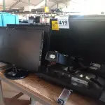 LOTE 419 - 10 MONITORES MARCAS E MODELOS DIVERSOS PARA RETIRADA DE PEÇAS. (NO ESTADO) ATENÇÃO! FAZER A VISITAÇÃO ANTES DE ARREMATAR, NÃO SABEMOS SE FUNCIONA. LEILÃO NÃO TEM GARANTIA E NEM DEVOLUÇÃO, SUJEITO A POSSÍVEIS AVARIAS VISÍVEIS/OCULTAS E/OU AUSÊNCIA DE COMPONENTES.