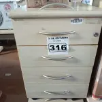 LOTE 316 - 02 GAVETEIROS COM 04 GAVETAS. (NO ESTADO) ATENÇÃO! FAZER A VISITAÇÃO ANTES DE ARREMATAR, NÃO SABEMOS SE FUNCIONA. LEILÃO NÃO TEM GARANTIA E NEM DEVOLUÇÃO, SUJEITO A POSSÍVEIS AVARIAS VISÍVEIS/OCULTAS E/OU AUSÊNCIA DE COMPONENTES.