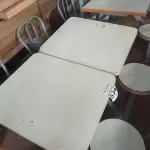 LOTE 534 - 01 MESA PARA LANCHONETE. (NO ESTADO) ATENÇÃO! FAZER A VISITAÇÃO ANTES DE ARREMATAR, NÃO SABEMOS SE FUNCIONA. LEILÃO NÃO TEM GARANTIA E NEM DEVOLUÇÃO, SUJEITO A POSSÍVEIS AVARIAS VISÍVEIS/OCULTAS E/OU AUSÊNCIA DE COMPONENTES.