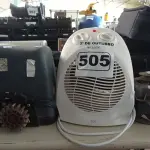 LOTE 505 - 01 MOTOR DE PORTÃO, 01 AQUECEDOR E 01 MOTOR DE MÁQUINA DE LAVAR. (NO ESTADO) ATENÇÃO! FAZER A VISITAÇÃO ANTES DE ARREMATAR, NÃO SABEMOS SE FUNCIONA. LEILÃO NÃO TEM GARANTIA E NEM DEVOLUÇÃO, SUJEITO A POSSÍVEIS AVARIAS VISÍVEIS/OCULTAS E/OU AUSÊNCIA DE COMPONENTES.
