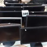 LOTE 386 - 10 MONITORES MARCAS E MODELOS DIVERSOS PARA RETIRADA DE PEÇAS. (NO ESTADO) ATENÇÃO! FAZER A VISITAÇÃO ANTES DE ARREMATAR, NÃO SABEMOS SE FUNCIONA. LEILÃO NÃO TEM GARANTIA E NEM DEVOLUÇÃO, SUJEITO A POSSÍVEIS AVARIAS VISÍVEIS/OCULTAS E/OU AUSÊNCIA DE COMPONENTES.