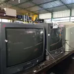 LOTE 371 - 03 TVS DE TUBO MARCAS E MODELOS DIVERSOS PARA RETIRADA DE PEÇAS. (NO ESTADO) ATENÇÃO! FAZER A VISITAÇÃO ANTES DE ARREMATAR, NÃO SABEMOS SE FUNCIONA. LEILÃO NÃO TEM GARANTIA E NEM DEVOLUÇÃO, SUJEITO A POSSÍVEIS AVARIAS VISÍVEIS/OCULTAS E/OU AUSÊNCIA DE COMPONENTES.