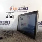 LOTE 400 - 01 TABLET SAMSUNG COM CABO. (NO ESTADO) ATENÇÃO! FAZER A VISITAÇÃO ANTES DE ARREMATAR, NÃO SABEMOS SE FUNCIONA. LEILÃO NÃO TEM GARANTIA E NEM DEVOLUÇÃO, SUJEITO A POSSÍVEIS AVARIAS VISÍVEIS/OCULTAS E/OU AUSÊNCIA DE COMPONENTES.
