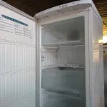 LOTE 338 - 01 FREEZER VERTICAL MARCA BRASTEMP 220V. (NO ESTADO) ATENÇÃO! FAZER A VISITAÇÃO ANTES DE ARREMATAR, NÃO SABEMOS SE FUNCIONA. LEILÃO NÃO TEM GARANTIA E NEM DEVOLUÇÃO, SUJEITO A POSSÍVEIS AVARIAS VISÍVEIS/OCULTAS E/OU AUSÊNCIA DE COMPONENTES.