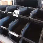 LOTE 355 - 20 CAÇAMBAS ORGANIZADORAS DE PLÁSTICO. (NO ESTADO) ATENÇÃO! FAZER A VISITAÇÃO ANTES DE ARREMATAR, NÃO SABEMOS SE FUNCIONA. LEILÃO NÃO TEM GARANTIA E NEM DEVOLUÇÃO, SUJEITO A POSSÍVEIS AVARIAS VISÍVEIS/OCULTAS E/OU AUSÊNCIA DE COMPONENTES.