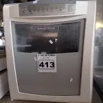 LOTE 413 - 01 LAVA LOUÇAS MARCA BRASTEMP 220V. (NO ESTADO) ATENÇÃO! FAZER A VISITAÇÃO ANTES DE ARREMATAR, NÃO SABEMOS SE FUNCIONA. LEILÃO NÃO TEM GARANTIA E NEM DEVOLUÇÃO, SUJEITO A POSSÍVEIS AVARIAS VISÍVEIS/OCULTAS E/OU AUSÊNCIA DE COMPONENTES.