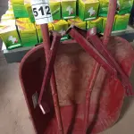 LOTE 512 - 03 PEÇAS PARA CARRINHO DE MÃO. (NO ESTADO) ATENÇÃO! FAZER A VISITAÇÃO ANTES DE ARREMATAR, NÃO SABEMOS SE FUNCIONA. LEILÃO NÃO TEM GARANTIA E NEM DEVOLUÇÃO, SUJEITO A POSSÍVEIS AVARIAS VISÍVEIS/OCULTAS E/OU AUSÊNCIA DE COMPONENTES.