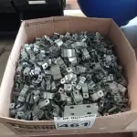 LOTE 461 - 01 LOTE COM GRANDE QUANTIDADE DE ABRAÇADEIRAS PARA TUBO GALVANIZADO. (NO ESTADO) ATENÇÃO! FAZER A VISITAÇÃO ANTES DE ARREMATAR, NÃO SABEMOS SE FUNCIONA. LEILÃO NÃO TEM GARANTIA E NEM DEVOLUÇÃO, SUJEITO A POSSÍVEIS AVARIAS VISÍVEIS/OCULTAS E/OU AUSÊNCIA DE COMPONENTES.