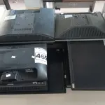 LOTE 469 - 01 LOTE COM VÁRIOS MONITORES MARCAS E MODELOS DIVERSOS PARA RETIRADA DE PEÇAS. (NO ESTADO) ATENÇÃO! FAZER A VISITAÇÃO ANTES DE ARREMATAR, NÃO SABEMOS SE FUNCIONA. LEILÃO NÃO TEM GARANTIA E NEM DEVOLUÇÃO, SUJEITO A POSSÍVEIS AVARIAS VISÍVEIS/OCULTAS E/OU AUSÊNCIA DE COMPONENTES.