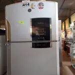 LOTE 414 - 01 GELADEIRA MARCA GE 220V. (NO ESTADO) ATENÇÃO! FAZER A VISITAÇÃO ANTES DE ARREMATAR, NÃO SABEMOS SE FUNCIONA. LEILÃO NÃO TEM GARANTIA E NEM DEVOLUÇÃO, SUJEITO A POSSÍVEIS AVARIAS VISÍVEIS/OCULTAS E/OU AUSÊNCIA DE COMPONENTES.