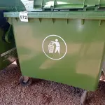 LOTE 572 - 01 CONTAINER HDPE EM-840 660L. (NO ESTADO) ATENÇÃO! FAZER A VISITAÇÃO ANTES DE ARREMATAR, NÃO SABEMOS SE FUNCIONA. LEILÃO NÃO TEM GARANTIA E NEM DEVOLUÇÃO, SUJEITO A POSSÍVEIS AVARIAS VISÍVEIS/OCULTAS E/OU AUSÊNCIA DE COMPONENTES.