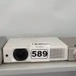 LOTE 589 - 03 PROJETORES MULTIMIDIA MARCAS E MODELOS DIVERSOS. (NO ESTADO) ATENÇÃO! FAZER A VISITAÇÃO ANTES DE ARREMATAR, NÃO SABEMOS SE FUNCIONA. LEILÃO NÃO TEM GARANTIA E NEM DEVOLUÇÃO, SUJEITO A POSSÍVEIS AVARIAS VISÍVEIS/OCULTAS E/OU AUSÊNCIA DE COMPONENTES.